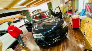 BMW X3 X5 X6 X7 CIC NBT 純正ナビ　ワイヤレスCarPlay ミラーリング　YOUTUBE GOOGLE Android Auto HOT WIRED 名古屋