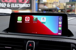 BMW M2 F30 F10 F15 G30 F34 F87 M2 M3 M4 Apple CarPlay ワイヤレス ミラーリング Android Auto 後付けCarPlay iPhone BMW純正ナビ コーディング 有効化 インストール 名古屋 グーグル YOUTUBE 動画 視聴 NBT NBTEVO EVO2 EVO CIC YAHOO カーナビ デザリング