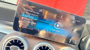 ワイヤレスCarPlayドングル,接続設定,WIFI,W205,W213,W222,ベンツ,純正CarPlay,無線化