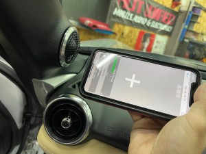 ND ロードスター　純正BOSE ボーズサウンド　スピーカー交換　ツイーター交換　デッドニング　音質改善　音質向上　ホットワイヤード　名古屋　カーオーディオ　CarPlay アンドロイド NETFLIX YOUTUBE プライムビデオ　ピラー埋込　ツイーター埋込