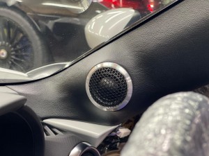 ND ロードスター　純正BOSE ボーズサウンド　スピーカー交換　ツイーター交換　デッドニング　音質改善　音質向上　ホットワイヤード　名古屋　カーオーディオ　CarPlay アンドロイド NETFLIX YOUTUBE プライムビデオ