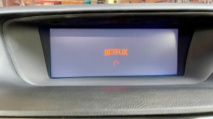 レクサス　純正ナビ LEXUS HIDIM RCA AUX AV インターフェース　ビデオ入力　映像入力　外部入力　Netflix YOUTUBE iPhone ミラーリング　ワイヤレス　Apple CarPlay AIRPLAY