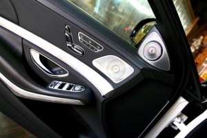 W222 BENZ Sクラス　ベンツ　ブルメスター　スピーカー交換　ツイーター交換　音質改善　音質向上　デッドニング　3Dツイーター　ハイエンド　Mercury Car Audio Audible Physics RAM3 RAM2 HOT WIRED インナーバッフル　ドアスピーカー