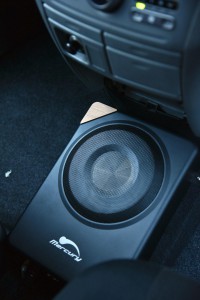DSP内蔵　パワードウーハー　4CH.アンプ内蔵パワードウーハー　フロントスピーカー用アンプ内蔵パワードウーハー　Bluetooth5.0 ハイレゾ　FLUC オールインワン　カーオーディオ　Mercury Car Audio DSP8.4HD マスターボリューム　リモコン コマンダー　C62 2WAYセパレート　スピーカー交換　ノア