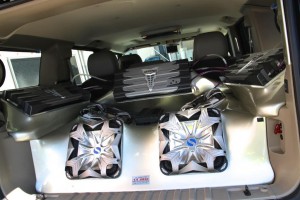 hummer h2 オーディ　カスタム　水冷オーディオ　kicker ホットワイヤード　HOT WIRED 名古屋　x5 solobalic ソロバリック　キッカー