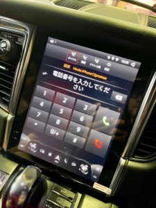 ポルシェ　マカン　テスラナビ　アンドロイドナビ　10.4インチモニター　ナビ交換　大型モニター　テスラ　CarPlay グーグルマップ　netflix fulu amazon apple iPhone バックカメラ　純正クラリオン　ポルシェ純正ナビ　PCI カイエン　HOT WIRED 名古屋