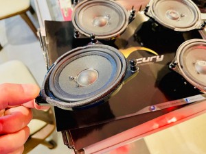 ベンツ　純正スピーカー　ドアスピーカー　スピーカー交換　ツイーター　Audible Physics RAM2 デッドニング　ツイーターがない　音質向上　W205 W222 W213 GLC Sクラス　Cクラス　Eクラス　Gクラス　ブルメスター BURMESTER  音質改善　カーオーディオ　純正ナビ　名古屋