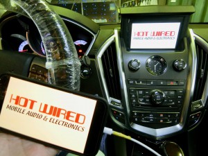 キャデラック　純正ナビ　後付けCarPlay ワイヤレスCarPlay ミラーリング SRX エスカレード　コルベット　カマロ　マスタング　GM アメ車　外部入力　Bluetooth 映像入力