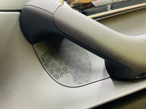 Audi A6 BOSE スピーカー交換　スコーカー　ツイーター　後付けCarPlay 音質向上　ウーハー　B&O
