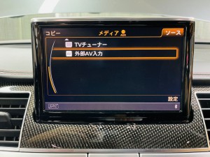 アウディ　後付け　カープレイ　ワイヤレス　CarPlay 適合確認　AUDI MMI 外部入力　コーディング　有効化　アクティベート　地図更新　地図データ　ソフトウエア　バージョン　HOT WIRED ホットワイヤード