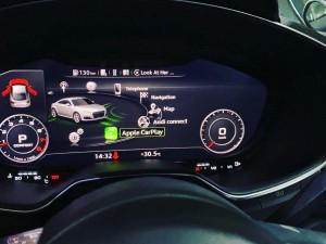 AUDI CarPlay 後付けCarPlay Apple CarPlay ワイヤレス　iPhone Android Auto 無線化　有効化　コーディング　アウディ　MMI インストール　ミラーリング　動画再生　YOUTUBE Netflix プライムビデオ　CarPlayインターフェース　CarPlayモジュール　標準装備　純正　カープレイ　名古屋　ホットワイヤード