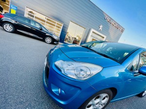 シトロエン　C3 C4 スピーカー交換　ツイーター交換　デッドニング　音質向上　カーオーディオ　カープレイ　CarPlay Bluetooth サブウーハー  DAP 外部入力 デジタル入力　iPhone スマホ　ミラーリング　プジョー　3008