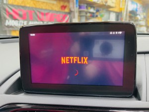 マツダ　マツコネ　ネットフリックス　CarPlay カープレイ　動画再生　アンドロイド　Youtube Netflix プライムビデオ アンドロイドBOX