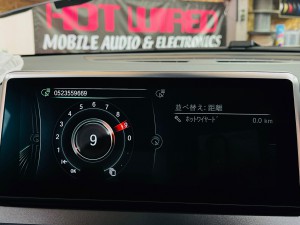 BMW 純正ナビ　修理　CIC NBT MMI NTG5.0 ベンツ　HDD ヘッドユニット交換　中古ナビ　コーディング　FSC ナビ　地図更新　ブラックアウト　再起動　電源が落ちる　NO SIGNAL 地図更新　ホットワイヤード