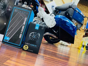 ハーレー　スピーカー交換　オーディオカスタム　ブルーツース　Bluetooth ワイヤレス　スマホ　iPhone 大音量　ホットワイヤード　ロックフォード　JL AUDIO ウルトラクラシック　ロードグライド　エレクトラグライド　ツーリングモデル　HARLEY DAVIDSON