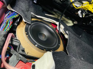 bmw mini スピーカー交換 ツイーター ウーハー デッドニング F60 F56 F54 Audible Physics Mercury Car Audio 名古屋　カーオーディオ専門店　ホットワイヤード