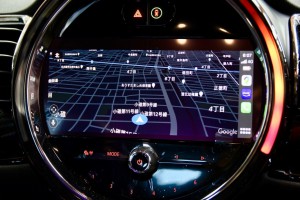 BMW MNI ミニ　F60 CarPlay カープレイ　有効化　コーディング　ワイヤレス　Android Auto 名古屋　ホットワイヤード