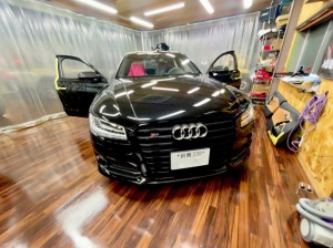 アウディ Audi A8 S8 ワイヤレス　Apple CarPlay カープレイ　後付け　インターフェース　Android Auto ミラーリング　Youtube　