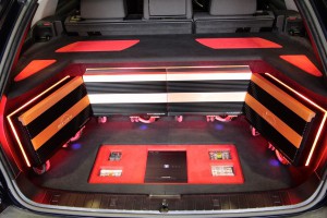 EMMA JAPAN 優勝車両　ホットワイヤード　HOT WIRED マスタークラス　金額無制限　カーオーディオ　音質　コンテスト