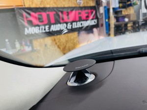 アウディ AUDI BANG & OLUFSEN バングアンドオルフセン　スピーカー交換　音質向上　ツイーター　スコーカー　ウーハー　後付け　ワイヤレス　CarPlay カープレイ　カーオーディオ　純正ナビ MMI MMI2