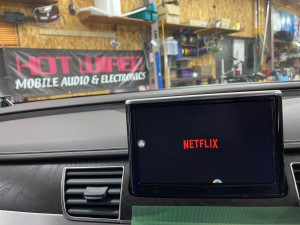 AUDI アウディ　ナビ　後付け　CarPlay カープレイ　インターフェース　モジュール　Youtube ミラーリング　HDMI入力 映像入力 USB HDIM ファイヤースティック　アマゾン　グーグル　ユーチューブ　動画再生　Android Auto ネットフリックス
