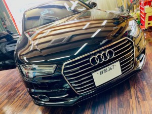 audi 後付け　カープレイ　ワイヤレス　CarPlay iPhone ミラーリング　Android Auto HDMI 映像入力　AVインターフェース AUX 外部入力 グーグルマップ　ネットフリックス　ファイヤースティック　アマゾン　プライムビデオ　ファイヤーTV 動画　サブスク　アプリ　Youtube ユーチューブ　ホットワイヤード　名古屋　アウディ　A7 A8 A6 A5 A4 A3 A2 Q5 Q7 Q3
