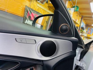 W205 ベンツ　スピーカー交換　ツイーター　ウーハー　ドアスピーカー　ダミー　音質向上　埋込　ハイパスフィルター　ウーハーキット　バッフル　Cクラス　Audible Physics RAM2 Mercury Car Audio CE165
