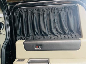 HUMMER H2 カーテン　日差し　シェード　車中泊　赤ちゃん　直射日光　エアコンの効き