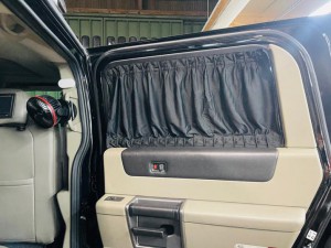 HUMMER H2 カーテン　日差し　シェード　車中泊　赤ちゃん　直射日光　エアコンの効き