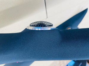 アウディ Audi A6 BOSE BANG&OLUFSEN A7 A8 A5 A4 Q7 ボーズ　バングアンドオルフセン　スピーカー交換　ツイーター交換　音質向上　音質改善　プレミアムカーオーディオ　名古屋　カーオーディオ専門　ホットワイヤード　ツイーター埋込　ピラー　張り替え　Mercury Car Audio