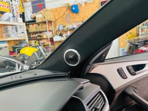 アウディ Audi A6 BOSE BANG&OLUFSEN A7 A8 A5 A4 Q7 ボーズ　バングアンドオルフセン　スピーカー交換　ツイーター交換　音質向上　音質改善　プレミアムカーオーディオ　名古屋　カーオーディオ専門　ホットワイヤード　ツイーター埋込　ピラー　張り替え　Mercury Car Audio