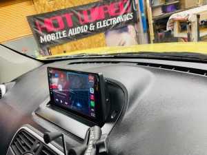 カングー専用　kangoo ナビ交換　アンドロイドナビ　10インチ CarPlay ワイヤレス　Bluetooth ミラーリング　グーグルマップ　Youtube ネットフリックス　プライムビデオ　ナビ取付　カングー　ホットワイヤード