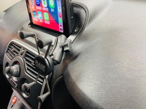 カングー kangoo ナビ　交換　取付　10インチ　デカングー　iPhoneホルダー　スマホ　ホルダー　iPad GoPro ラムマウント　カープレイ　CarPlay ミラーリング　アンドロイド