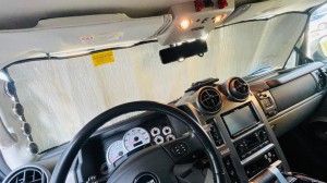 ハマー　アメ車　フロントガラス　シェード　ウインド　エアコン　冷え　修理　カーテン　日除け