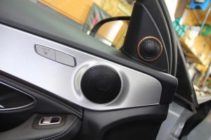 W205,X253,C253,ベンツ,Cクラス,GLCクラス,ツイーター,ウーハー,インナーバッフル,ポン付,ブルメスター,Mercury Car Audio,ホットワイヤード,名古屋,ce165,Audible Physics,取付キット,バッフル