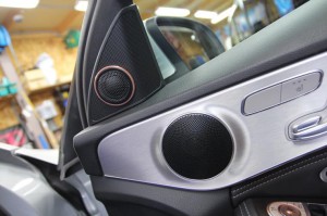 W205,X253,C253,ベンツ,Cクラス,GLCクラス,ツイーター,ウーハー,インナーバッフル,ポン付,ブルメスター,Mercury Car Audio,ホットワイヤード,名古屋,ce165,Audible Physics