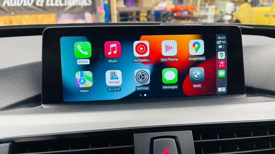 BMW 335i 純正ナビ NBT 後付けカープレイインターフェースのご紹介：ワイヤレスCarPlay＋ミラーリング＋Android Auto＋USBメディア再生＋映像入力＋Youtube