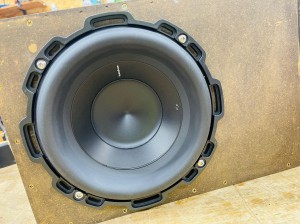 ヘリックス HELIX V-EIGHT ULTRA DSP PRO TWELVE ハイレゾ 3WAY 4WAY 2WAY マルチ　DSP内蔵　アンプ　音調整　カーオーディオ　DAP FLUC 音源 コンダクター　ツイーター　ミッドレンジ　サブウーハー　ミッドベース　デッドニング　Mercury Car Audio Audible Physics ROCKFORD FIIO KANGOO カングー　アンドロイドナビ　ハイレゾプレーヤー　デジタル出力　トスリンク