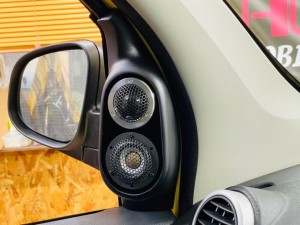 カングー　スピーカー交換　ドアスピーカー  ツイーター　オーディオ　CarPlay ナビ交換　ナビ　取付　デッドニング　カープレイ　KANGOO ルノー　Mercury  HOT WIRED