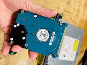 bmw 純正　ナビ　修理　交換　再起動　電源が落ちる　ブラックアウト　グレーアウト　e92 f10 f15 f30 cic nbt コーディング　iDrive 名古屋　HDD ハードディスク　ヘッドユニット