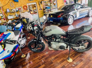 buell ビューエル　サイクロン m2 x1 xb12 xb9 s2 フロントフォーク　フォークオイル　フォークシール　オーバーホール　オイル交換　名古屋　ホットワイヤード