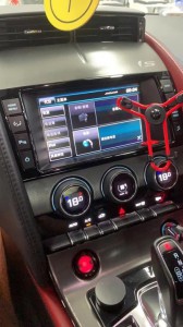 ランドローバー　レンジローバー　後付けCarPlay カープレイ　ワイヤレス　ミラーリング　Android Auto Youtube グーグル　アマゾン　iPhone