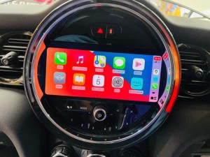 BMW MINI ミニ　後付け　CarPlay カープレイ　有効化　コーディング　F54 F5 F56 F57 F60 グーグルマップ　ヤフーカーナビ　Youtube アイフォン　スマホ　ワイヤレス　名古屋　HOT WIRED ホットワイヤード　接続設定　ナビなし　WIIFI ブルーツース  Bluetooth