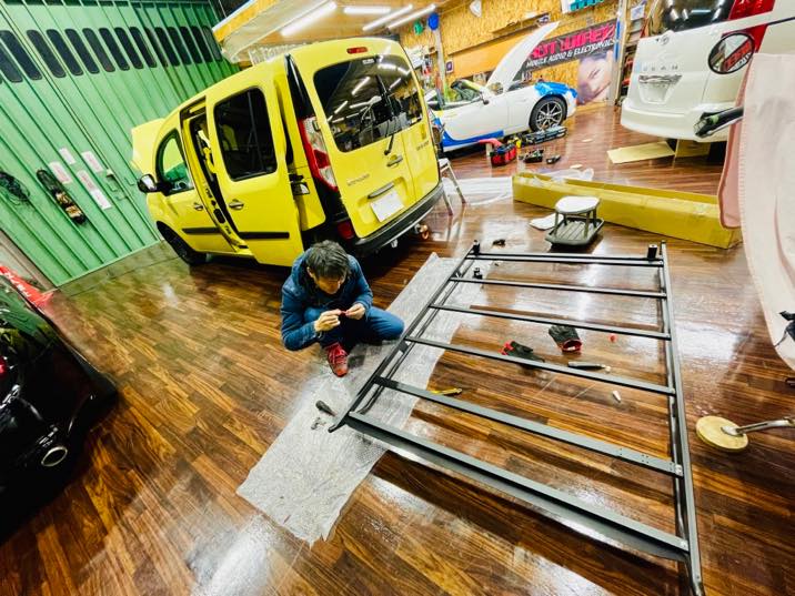 Kangoo カングー専用 ヘビーデューティー ルーフキャリアのご紹介