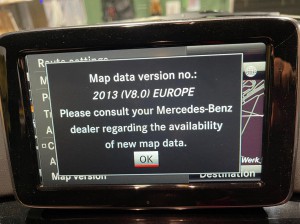 並行輸入　平行輸入　ベンツ　BENZ Gクラス　G63 AMG 純正ナビ　日本語化　日本地図　日本語　書き換え　インストール　CarPlay カープレイ　イギリス仕様　UK仕様 本国仕様 EU仕様　W463 W462 ミラーリング　Youtube iPhone 地図更新　マップデータ MAP CONVERSION ホットワイヤード　名古屋　日本地図　アップデーター　NTG4.7 NTG4.5 NTG5.0 NTG6