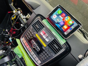 並行輸入　平行輸入　ベンツ　BENZ Gクラス　G63 AMG 純正ナビ　日本語化　日本地図　日本語　書き換え　インストール　CarPlay カープレイ　イギリス仕様　UK仕様 本国仕様 EU仕様　W463 W462 ミラーリング　Youtube iPhone ANDOROID