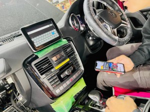 並行輸入　平行輸入　ベンツ　BENZ Gクラス　G63 AMG 純正ナビ　日本語化　日本地図　日本語　書き換え　インストール　CarPlay カープレイ　イギリス仕様　UK仕様 本国仕様 EU仕様　W463 W462 ミラーリング　Youtube iPhone