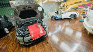 F55 F56 F60 F62 F65 BMW MINI ミニ　クーパー　後付け　CarPlay カープレイ　ワイヤレス　Youtube ミラーリング　名古屋　ホットワイヤード　有効化　コーディング　esys icom obd スピーカー交換　純正ナビ