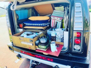 hummer h2 ハマー　キャンパー　ステルス　キャンプ　車中泊　ベッド　荷室　トランク　カーゴ　荷物　オートキャンプ　キャンパーキット製作　ステルスキャンパー　ホットワイヤード　名古屋　suv ピックアップトラック　ミニバン　ワゴン