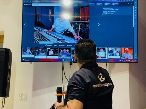 ベトナム　EMMA VIETNAM HO CHI MINH Audible Physics SAIGON サイゴン　カーオーディオ　コンテスト　技術セミナー DSPの使い方　音調整　サウンドチューニング　セミナー